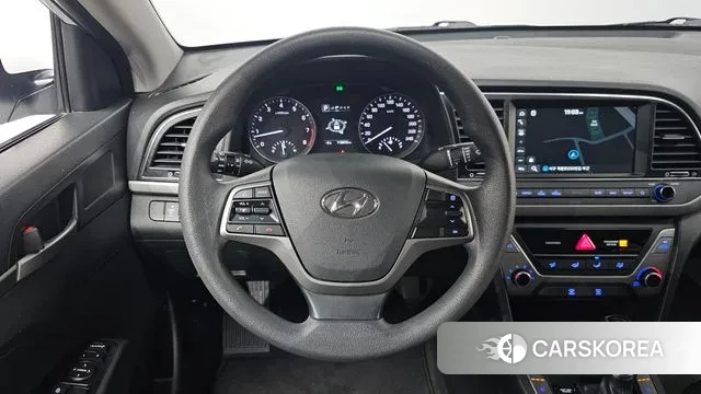 Hyundai Avante AD id 3667143 из Кореи 7