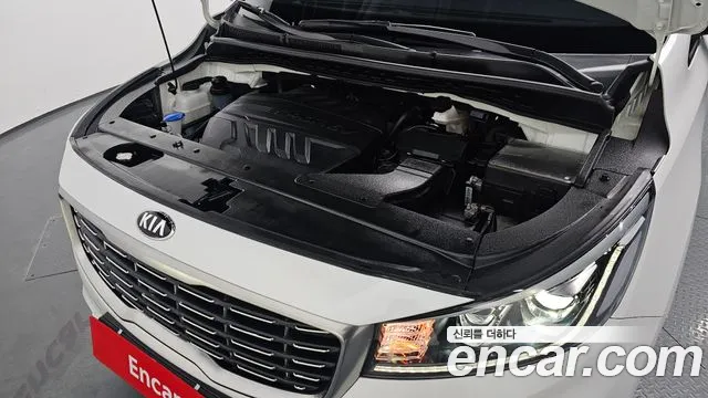 Kia The New Carnival id 2632834 из Кореи 7