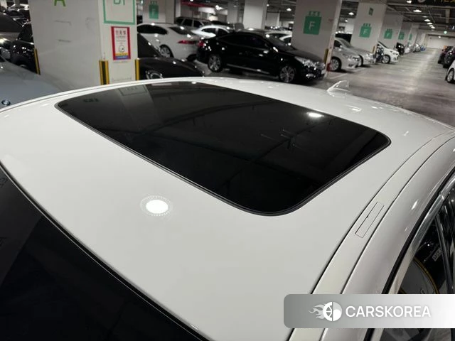 BMW 5 Series (G30) id 4608527 из Кореи 7