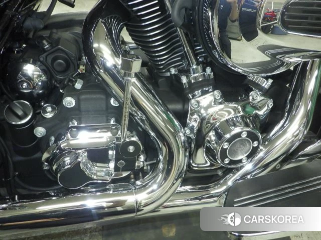 Harley-Davidson Street Glide FLHXS1690 id 3947739 из Японии 7