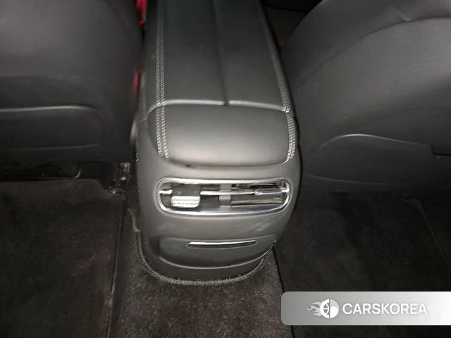 Genesis G90 (RS4) id 4835085 из Кореи 7