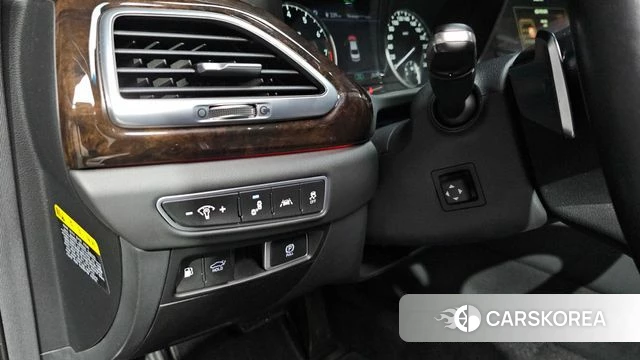 Genesis G90 id 3917200 из Кореи 7