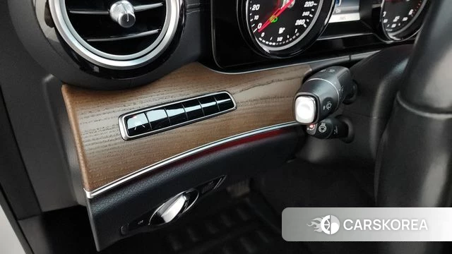 Mercedes-Benz E-Class W213 id 4651824 из Кореи 7