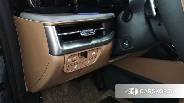 Hyundai Grandeur (GN7) id 4479975 из Кореи 7