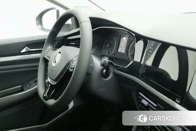 Volkswagen Bora id 4307138 из Китая 7