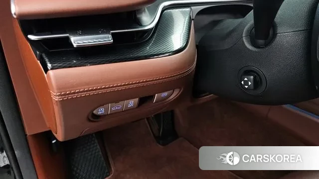 Genesis G90 (RS4) id 3751417 из Кореи 7