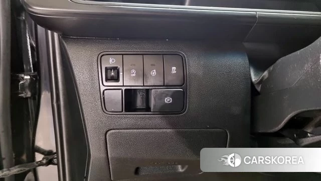 Hyundai Staria id 4223921 из Кореи 7