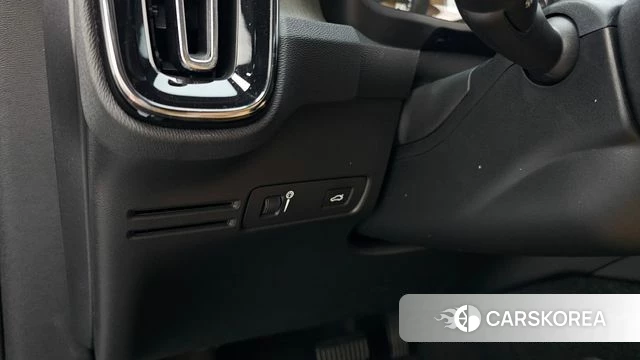 Volvo XC40 id 4180325 из Кореи 7