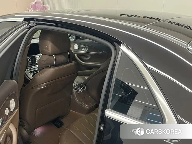 Mercedes-Benz E-class id 4275230 из Китая 7