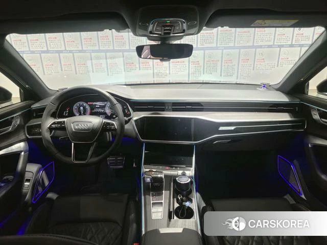Audi A6L id 4278977 из Китая 7