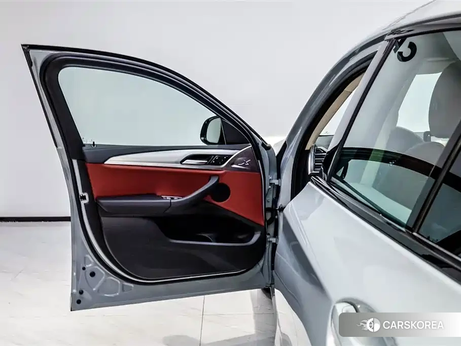 BMW X4 id 4547575 из Китая 7