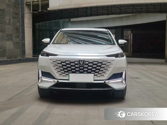 Chang'an UNI-K Smart iDD id 4374722 из Китая 7