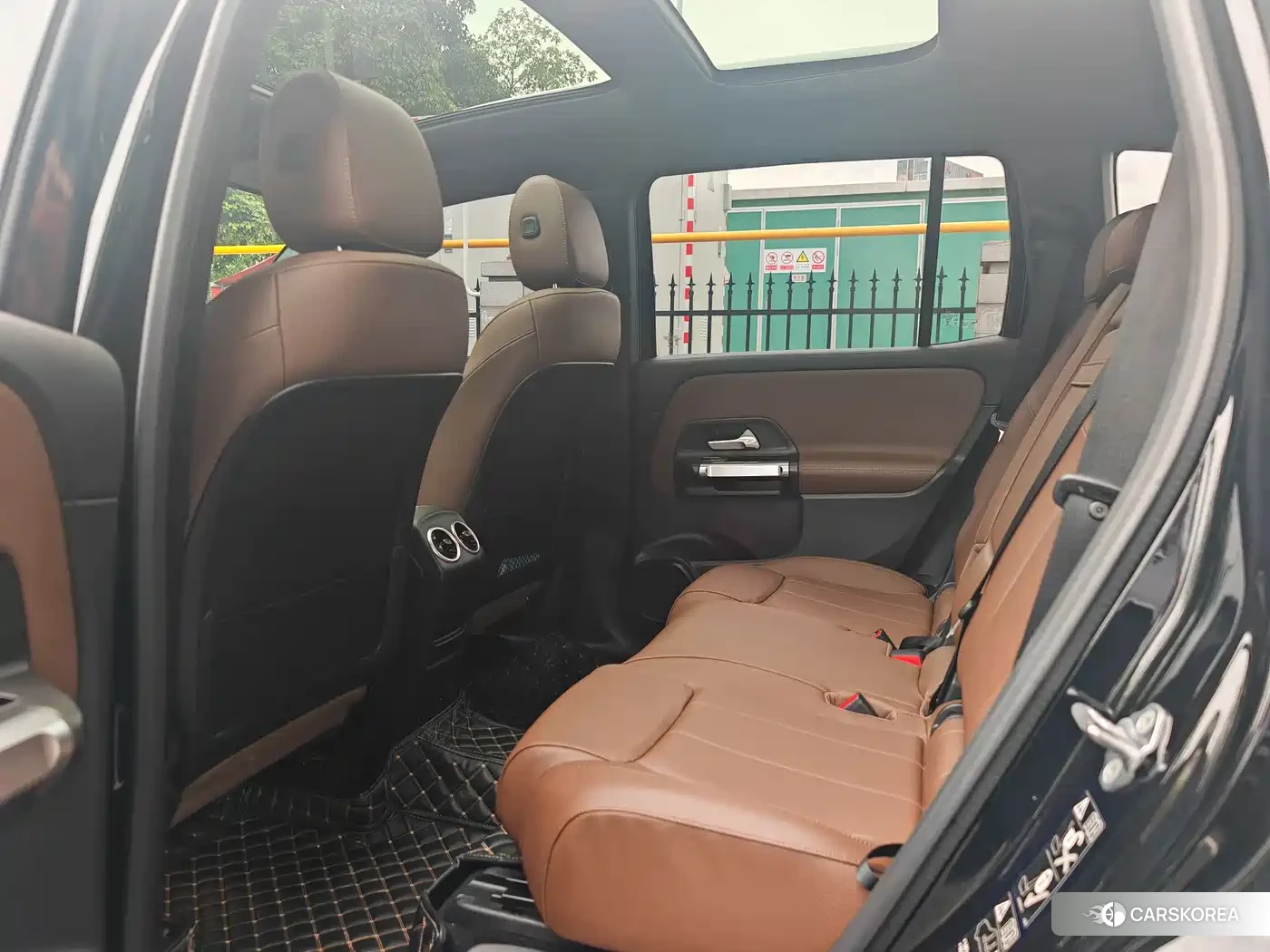 Mercedes-Benz GLB id 4644378 из Китая 7
