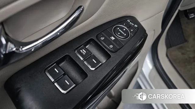 Kia The New Carnival id 3772473 из Кореи 7