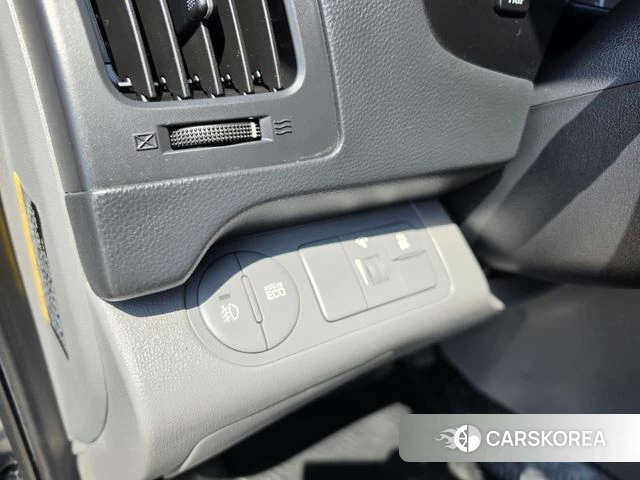 Hyundai The New Grand Starex id 3924697 из Кореи 7