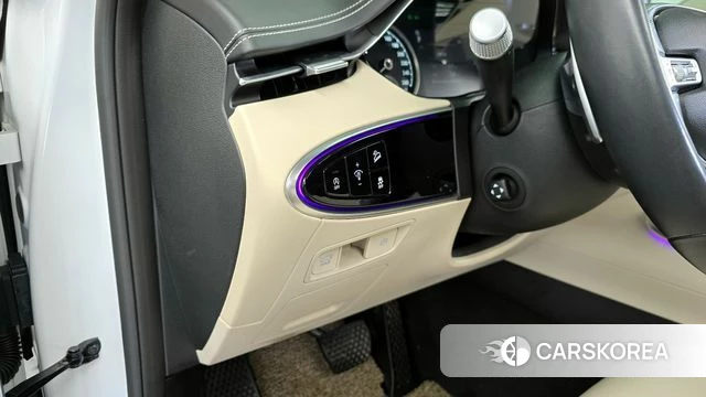 Genesis GV70 id 3954233 из Кореи 7