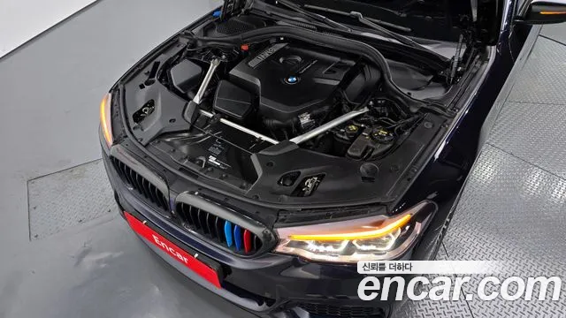 BMW 5 Series (G30) id 2680574 из Кореи 7