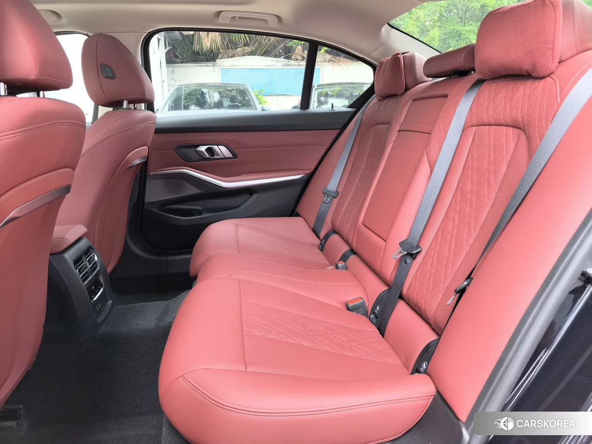 BMW 3 series id 4485489 из Китая 7