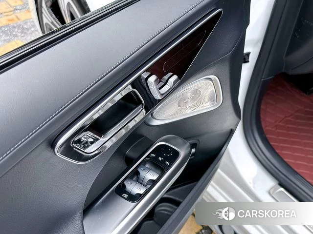Mercedes-Benz Class C id 4263531 из Китая 7