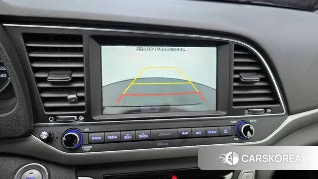 Hyundai Avante AD id 3418213 из Кореи 7