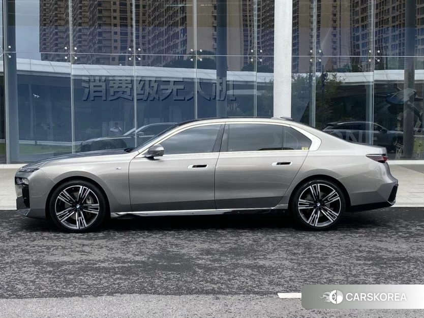 BMW 7 series id 4461541 из Китая 7