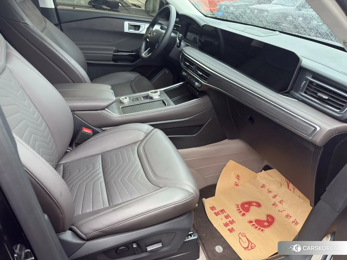 Ford Explorer id 4510754 из Китая 7
