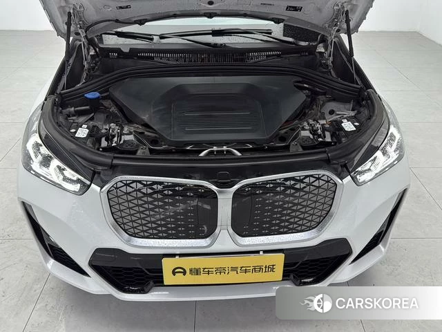 BMW iX1 id 4238789 из Китая 7