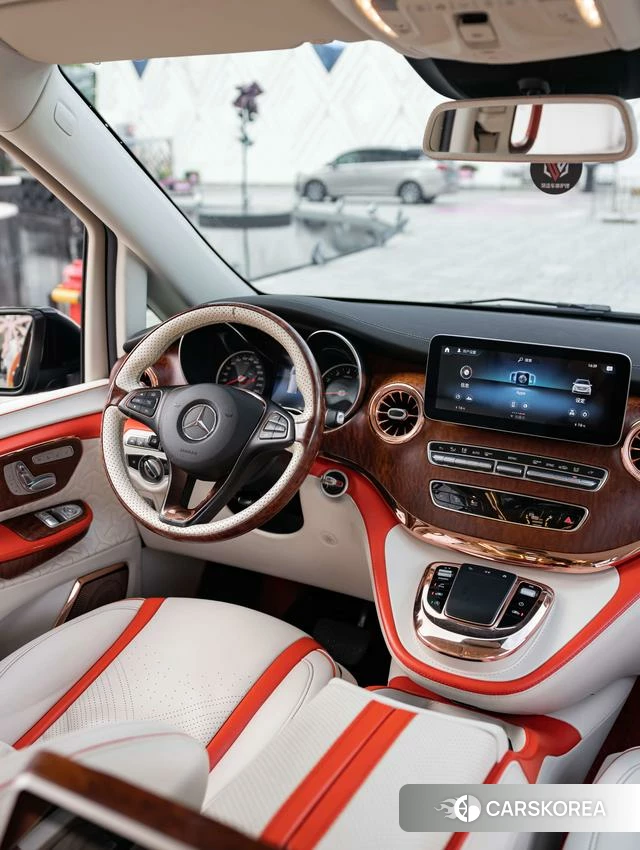 Mercedes-Benz V-class id 4348930 из Китая 7