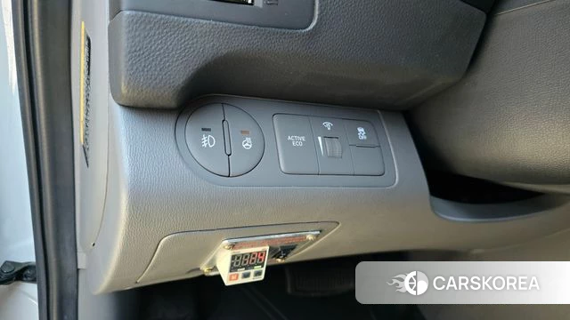 Hyundai The New Grand Starex id 4324385 из Кореи 7