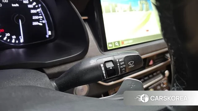 Kia K7 Premier Hybrid id 3778142 из Кореи 7