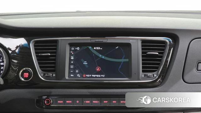Kia The New Carnival id 4637963 из Кореи 7