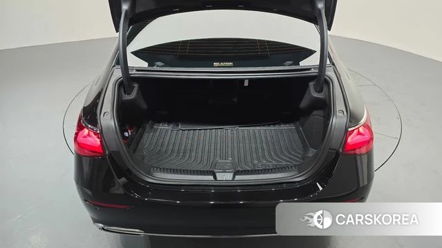 Mercedes-Benz E-Class W214 id 4773234 из Кореи 7