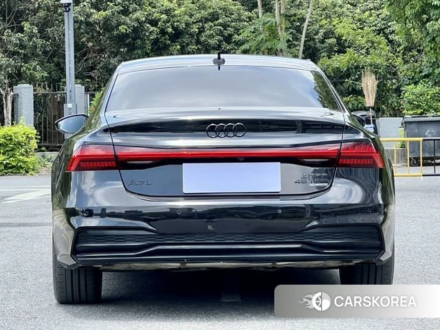 Audi A7L id 4274410 из Китая 7