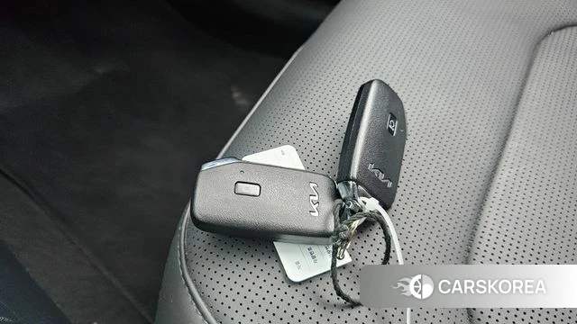 Kia Di Ol Nu Niro id 4468860 из Кореи 7
