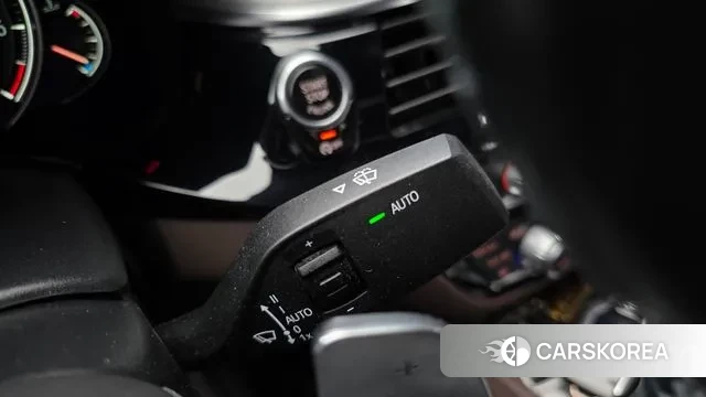 BMW 5 Series (G30) id 3568764 из Кореи 7