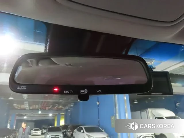 Kia Niro EV id 3380512 из Кореи 7