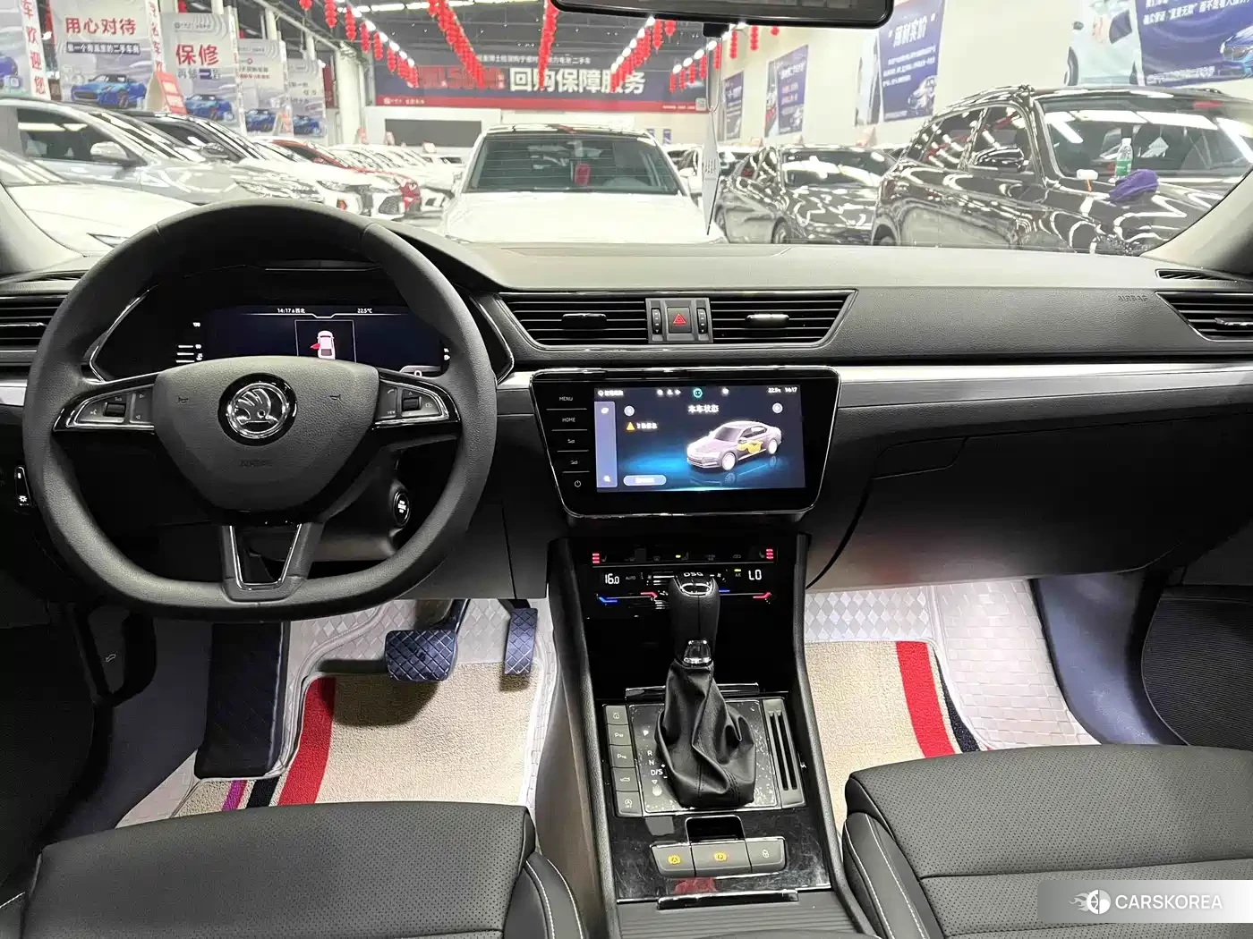 Skoda Superb id 4606996 из Китая 7