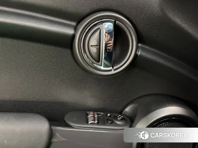 Mini Cooper id 3433938 из Кореи 7