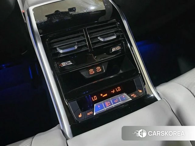 BMW M8 (G15) id 3856546 из Кореи 7