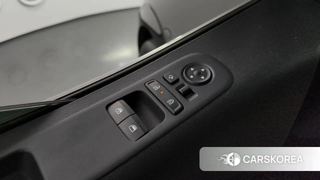 Hyundai Staria id 3921976 из Кореи 7