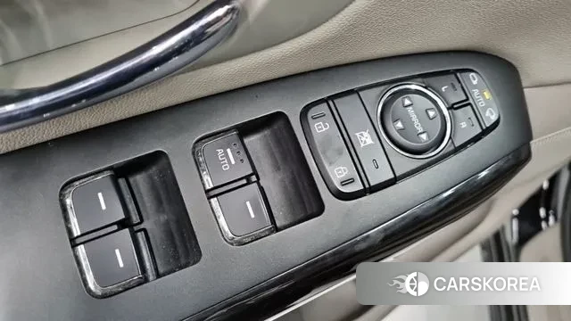 Kia The New Carnival id 3509632 из Кореи 7