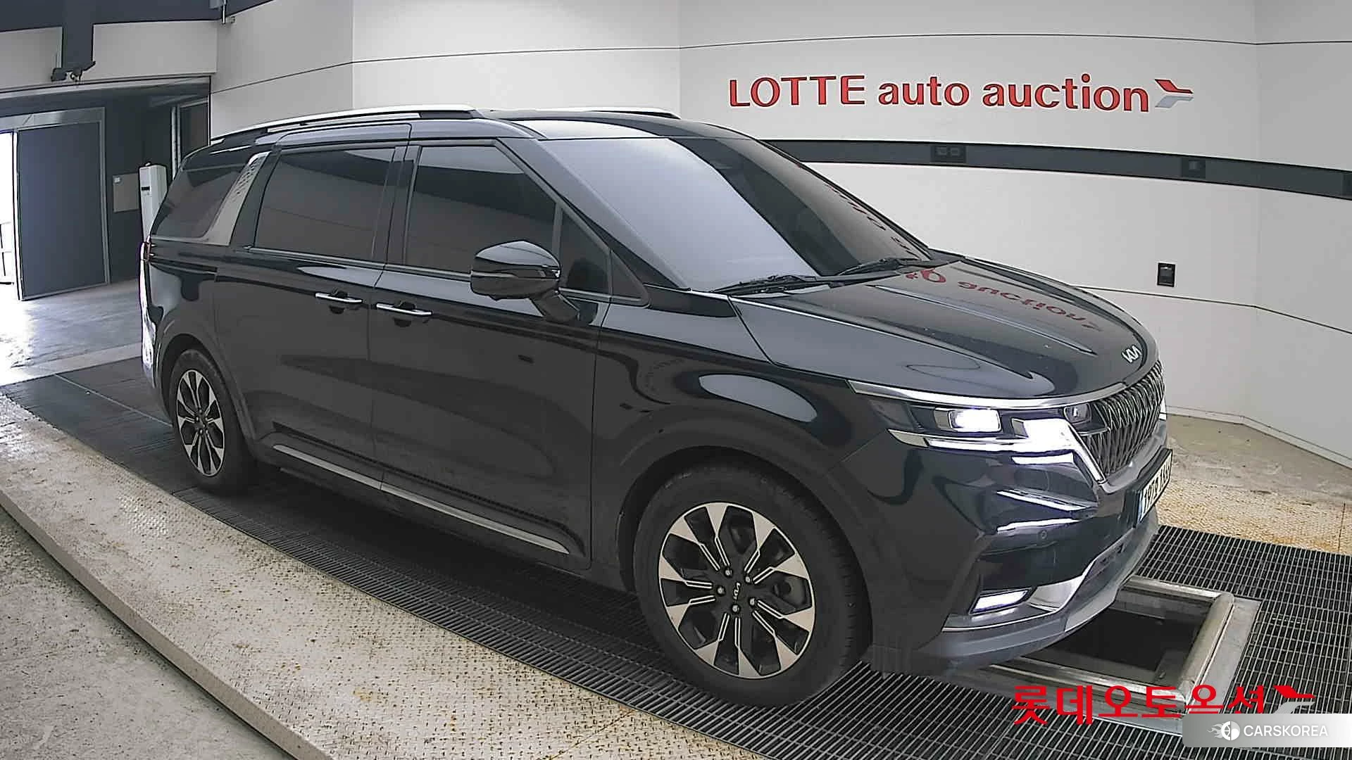 Kia Carnival Limousine id 4498447 из Кореи 7