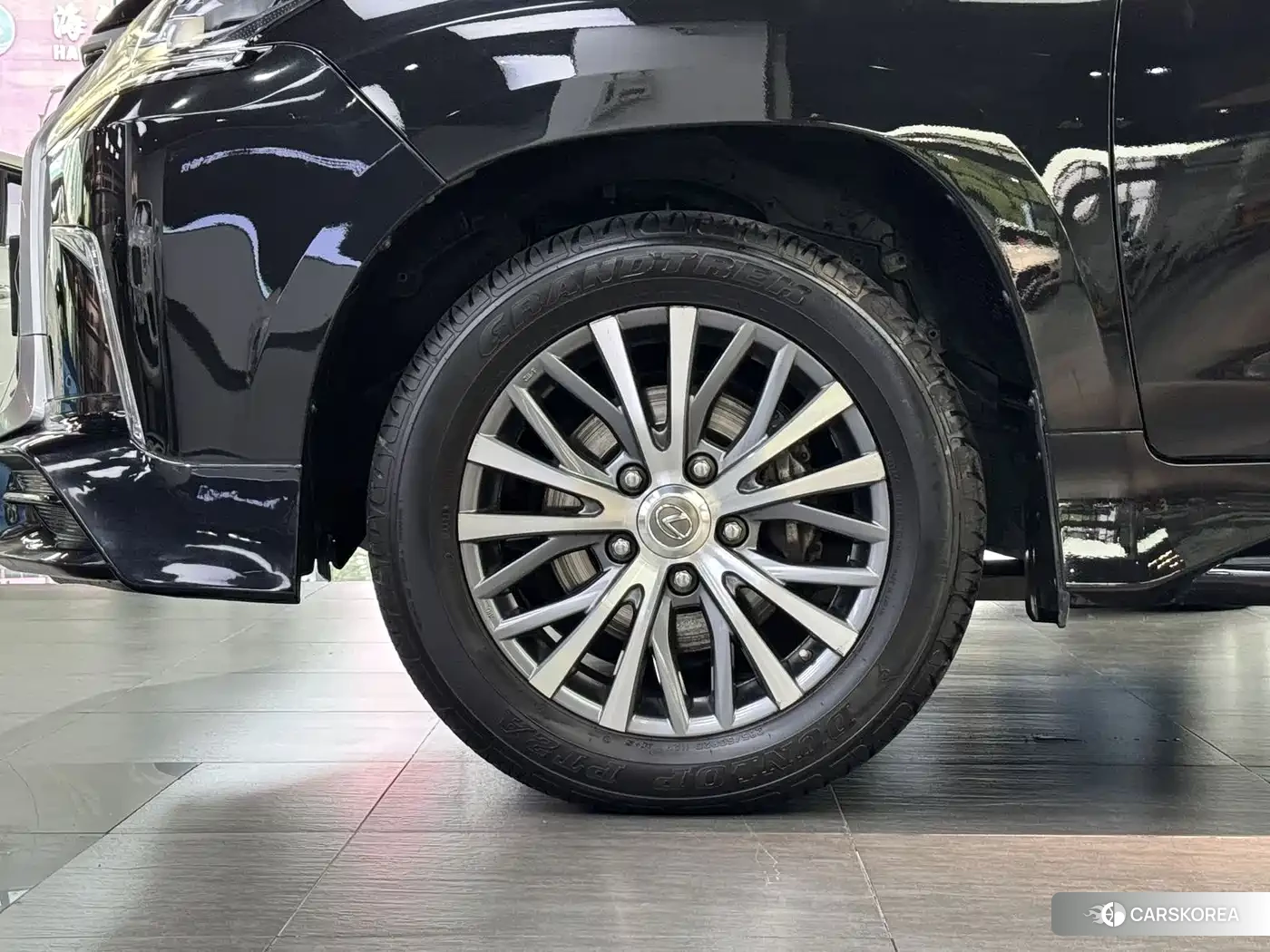 Lexus LX id 4622682 из Китая 7