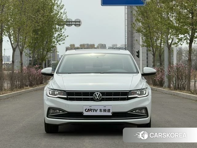 Volkswagen Bora id 4298190 из Китая 7