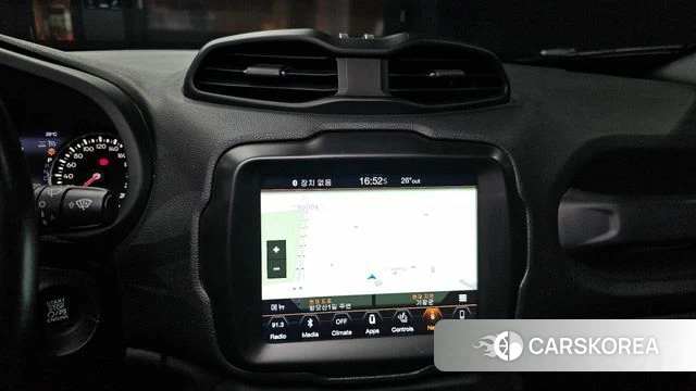 Jeep Renegade id 4536450 из Кореи 7
