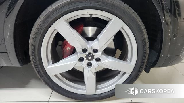 Audi SQ5 (FY) id 4566289 из Кореи 7