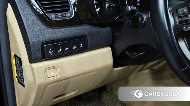 Kia The New Carnival id 3402892 из Кореи 7