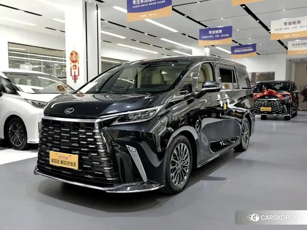 Lexus LM id 4674268 из Китая 7