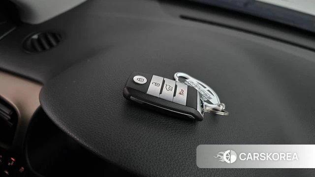 Kia Stonic id 4295065 из Кореи 7