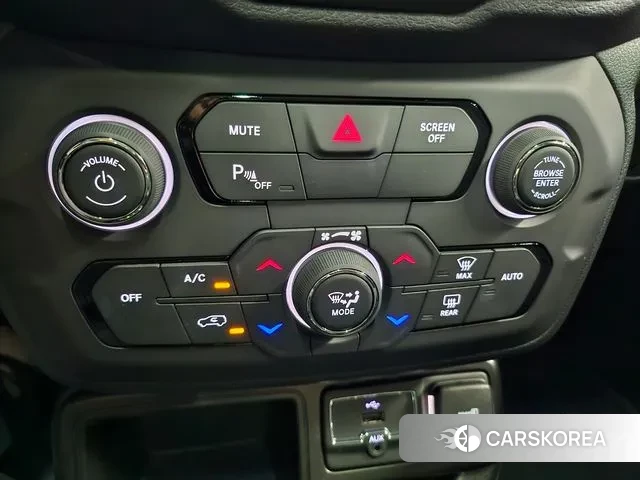 Jeep Renegade id 3242038 из Кореи 7